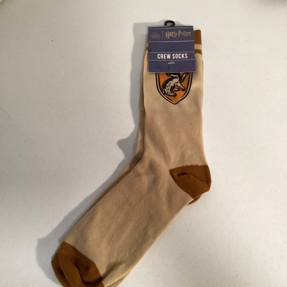 Harry Potter Hufflepuff House Socks Sz 8-12 Universal